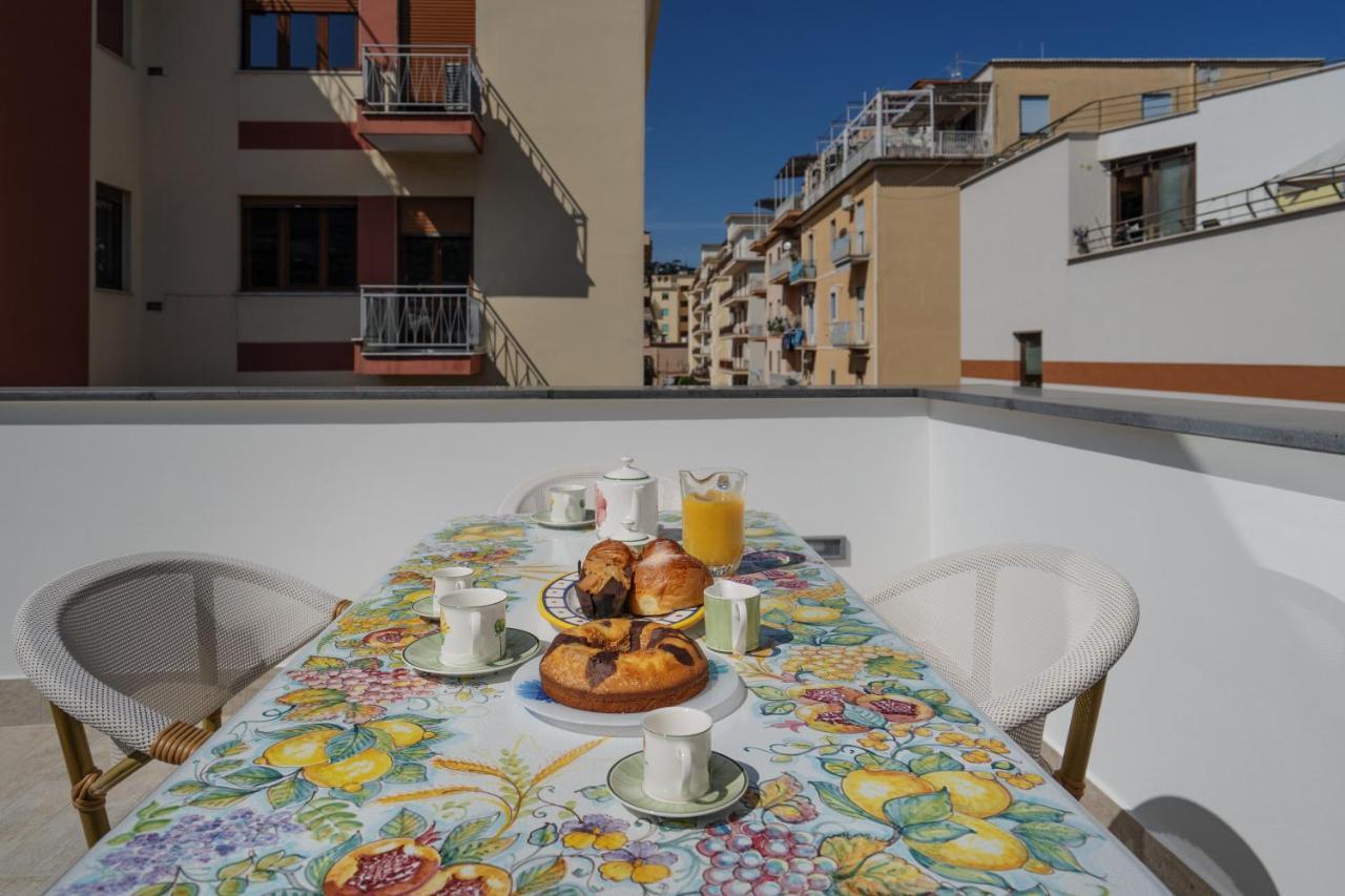 A I R Il Palazzetto Apartman Vico Equense Kültér fotó